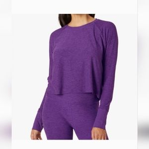 NWT Beyond Yoga LS Top